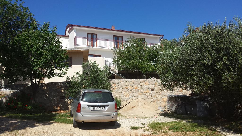 Apartmani Simic Starigrad Paklenica Extérieur photo